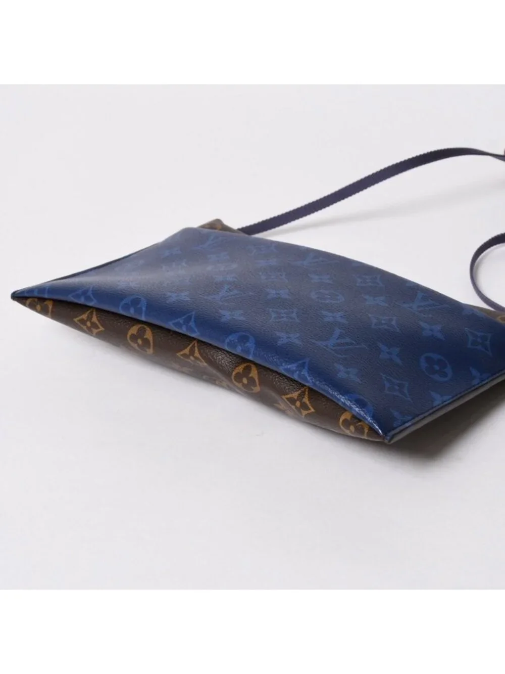 Louis Vuitton Pacific Split Crossbody Monogram Cobalt Blue